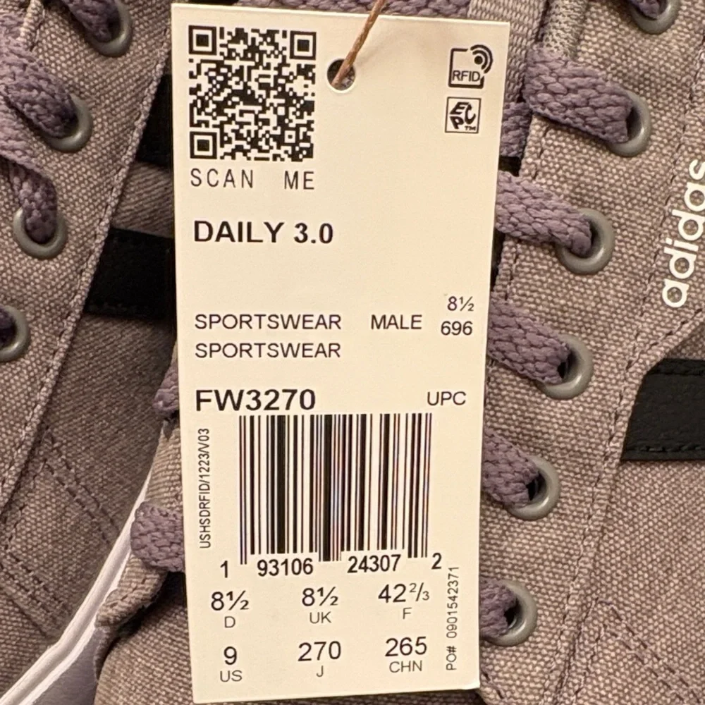 New Adidas Men’s Daily 3.0 Gray Sneakers with Black Stripes Size 9