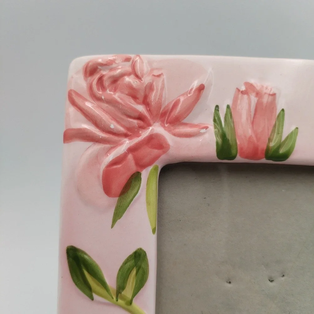 The Unbranded Brand pink porcelain