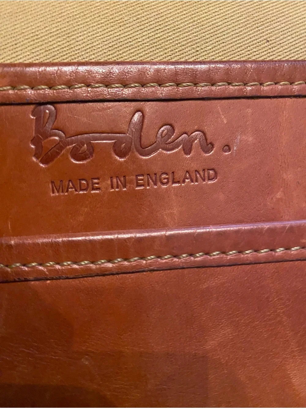 Boden rich tan