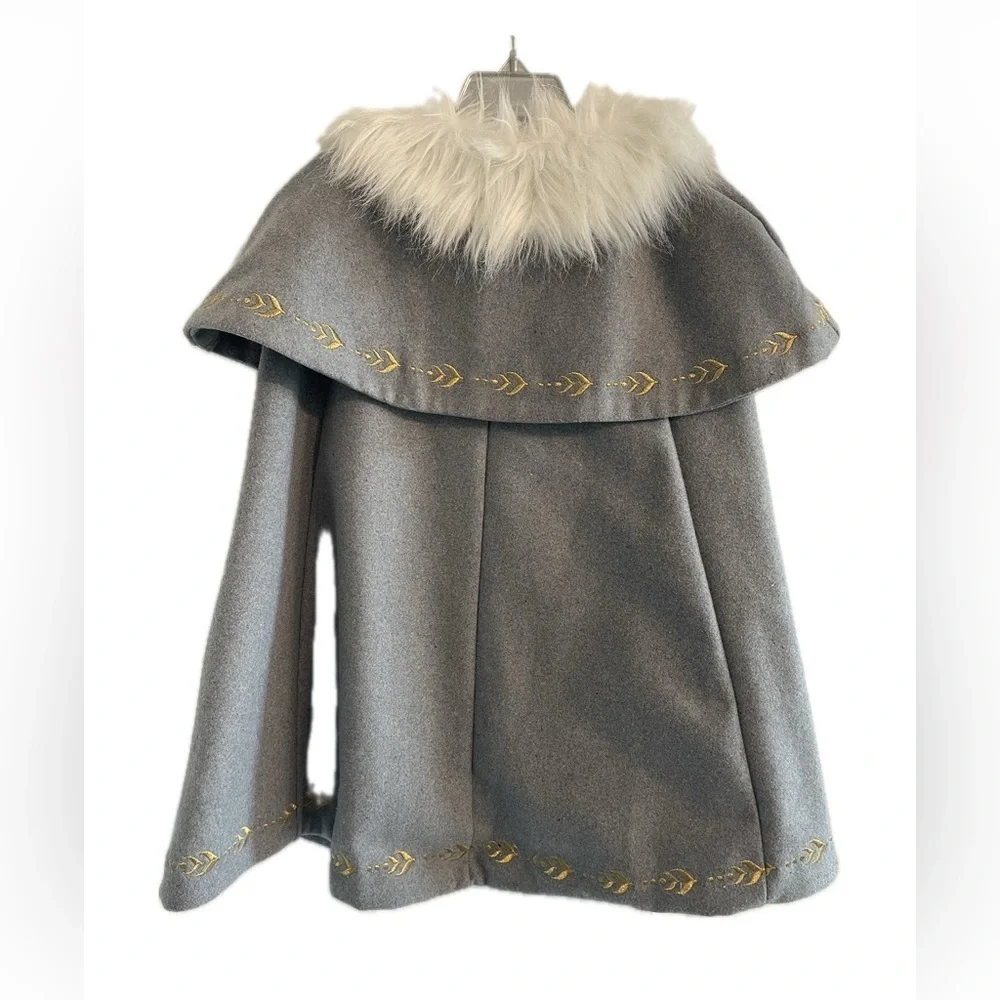 Disney Frozen II Gray Elsa Anna Cape with Faux Fur Collar Girls Size 7/8