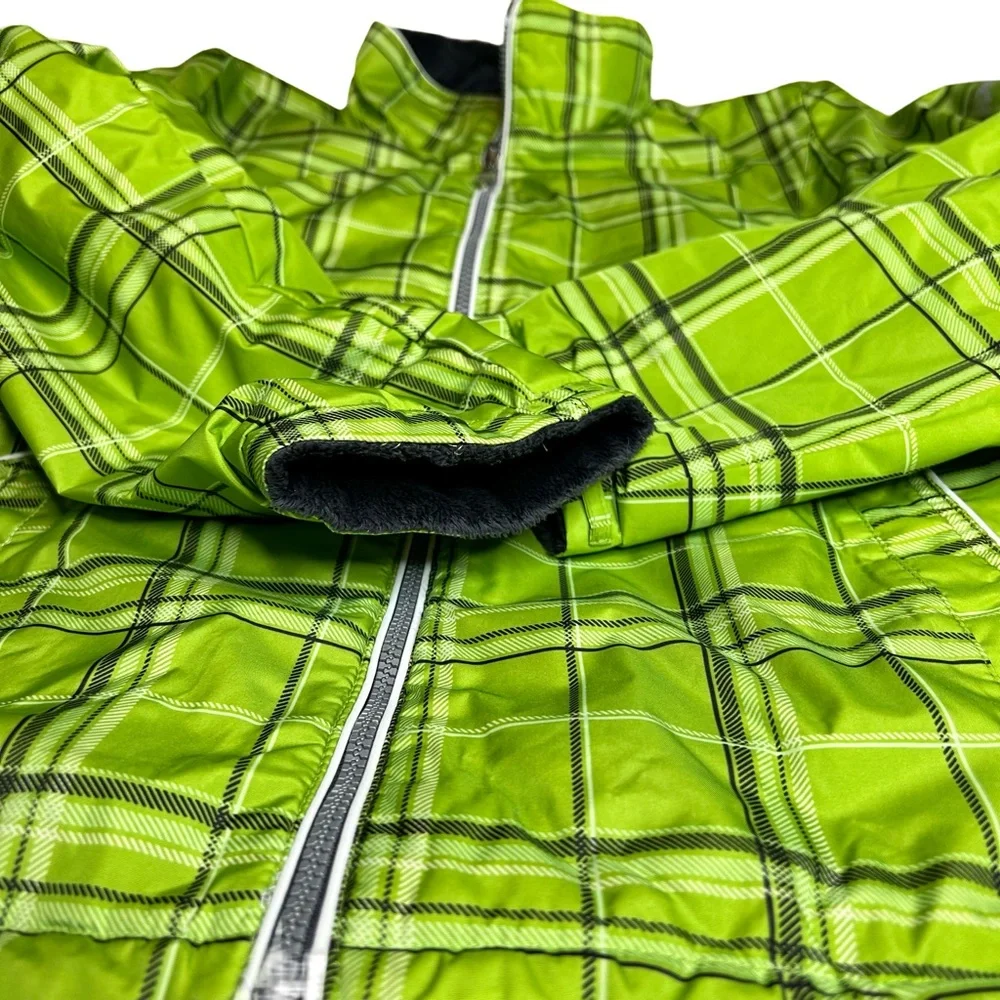 ZeroXposur green gray