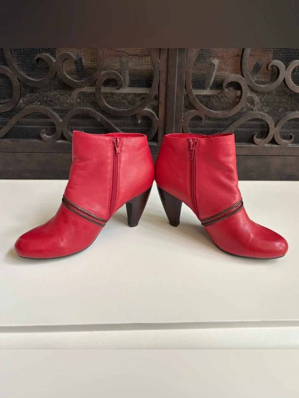 Miz Mooz Flirt Leather Zip Detail Booties 8.5
