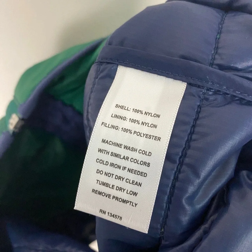 Vineyard Vines lightweight quilted