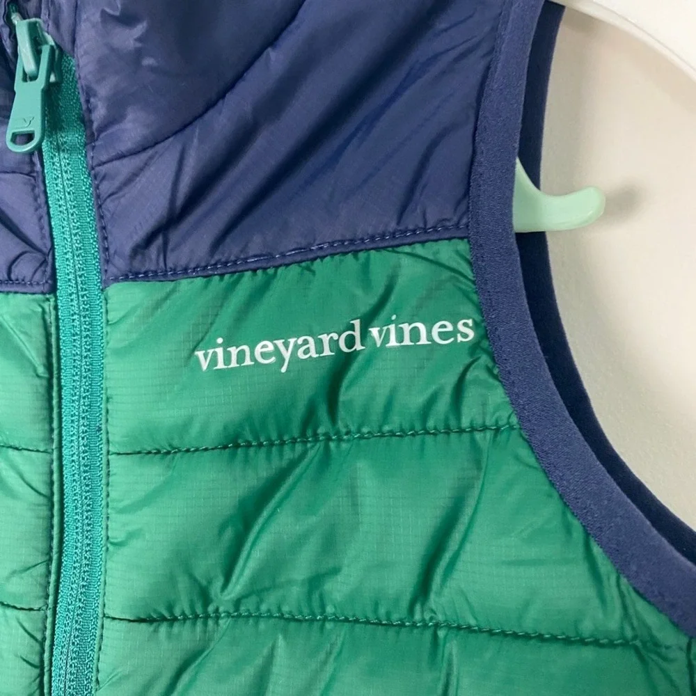Vineyard Vines lightweight quilted
