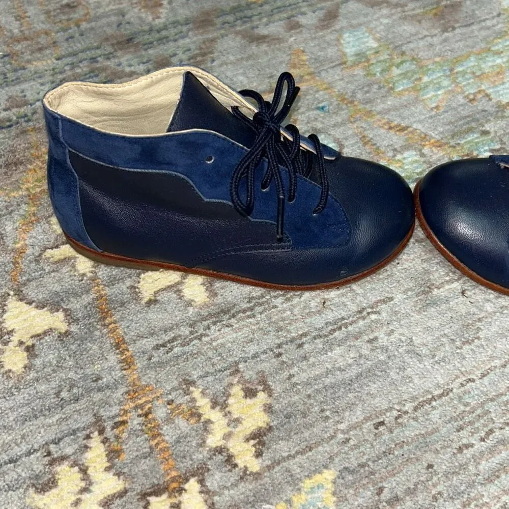 Misha & puff navy leather booties lace up sz 27