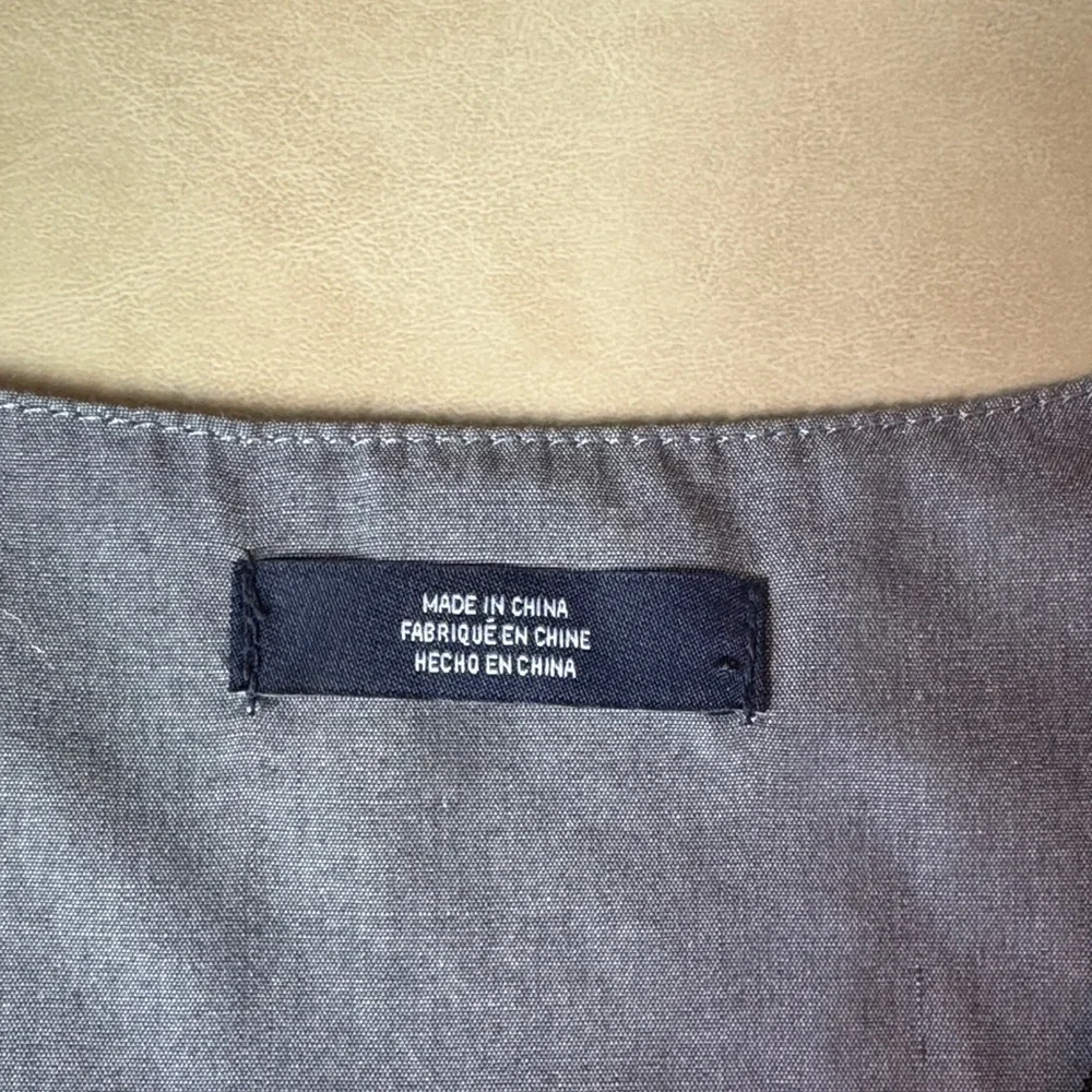Nautica Black and Gray Button-Up Vest with Pocket Square Sz 14