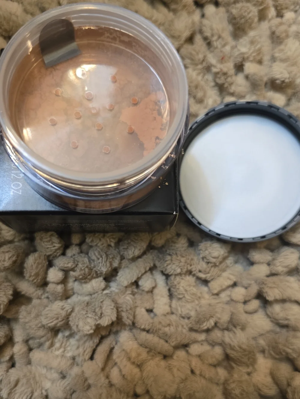 Avon Smooth Minerals Powder Foundation F2306 Bronze
