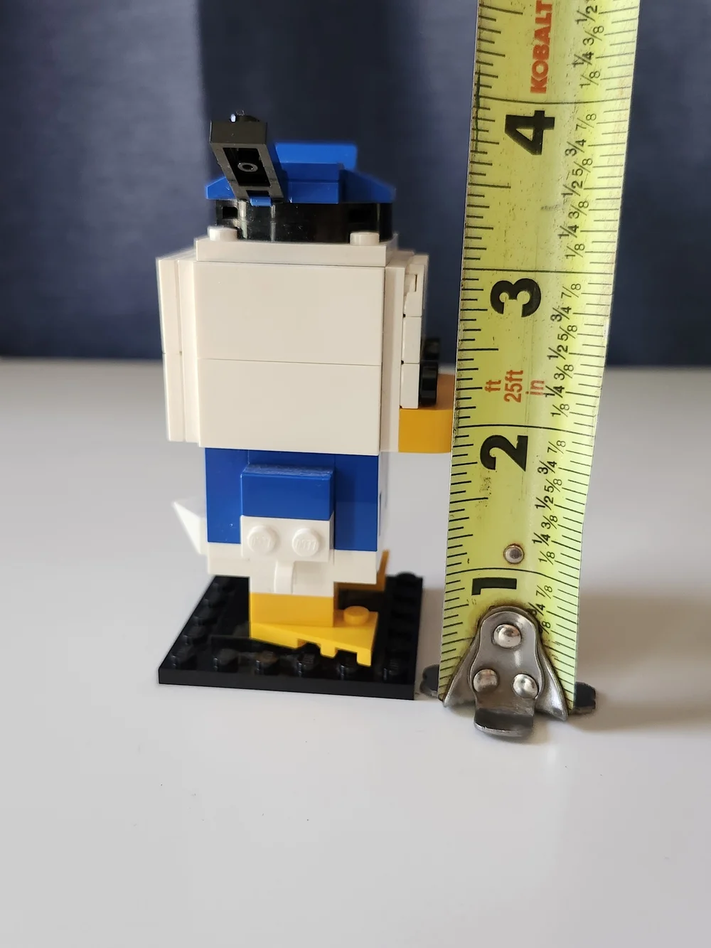 Lego brickheadz donald
