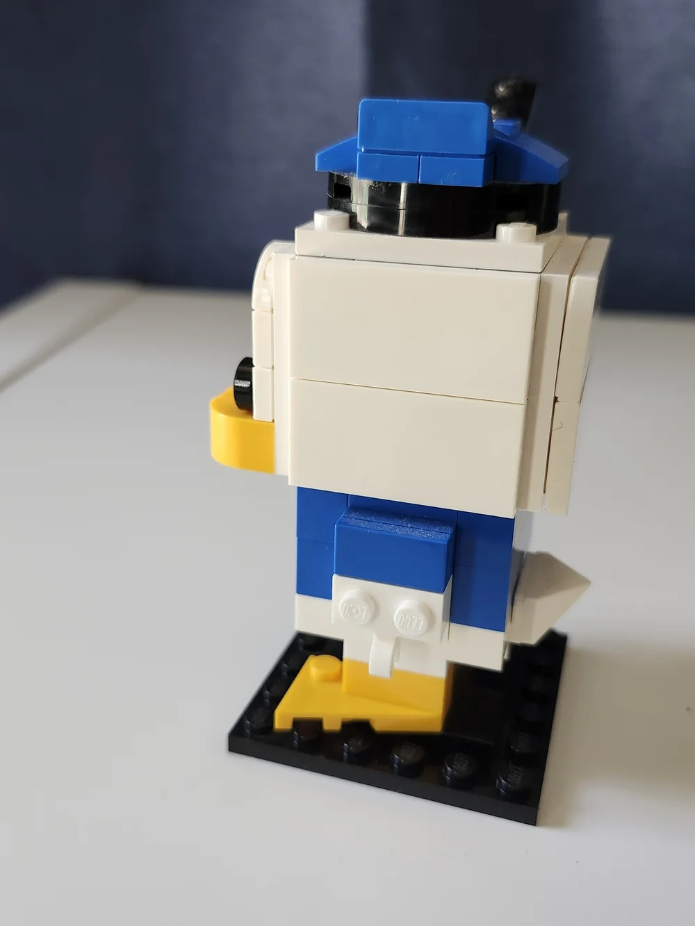 Lego brickheadz donald
