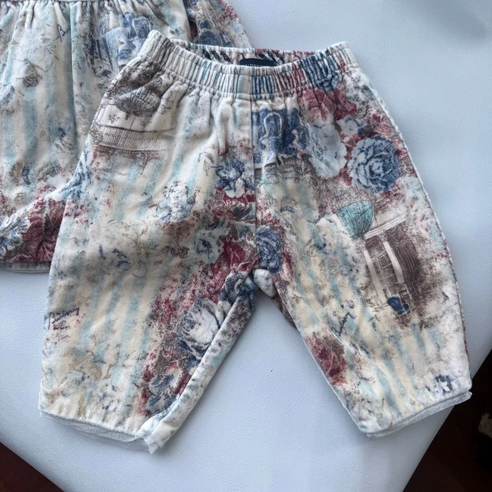 Burberry adorable baby