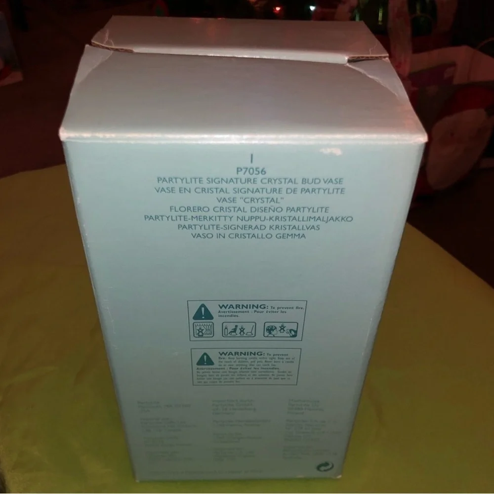 PartyLite chic vase