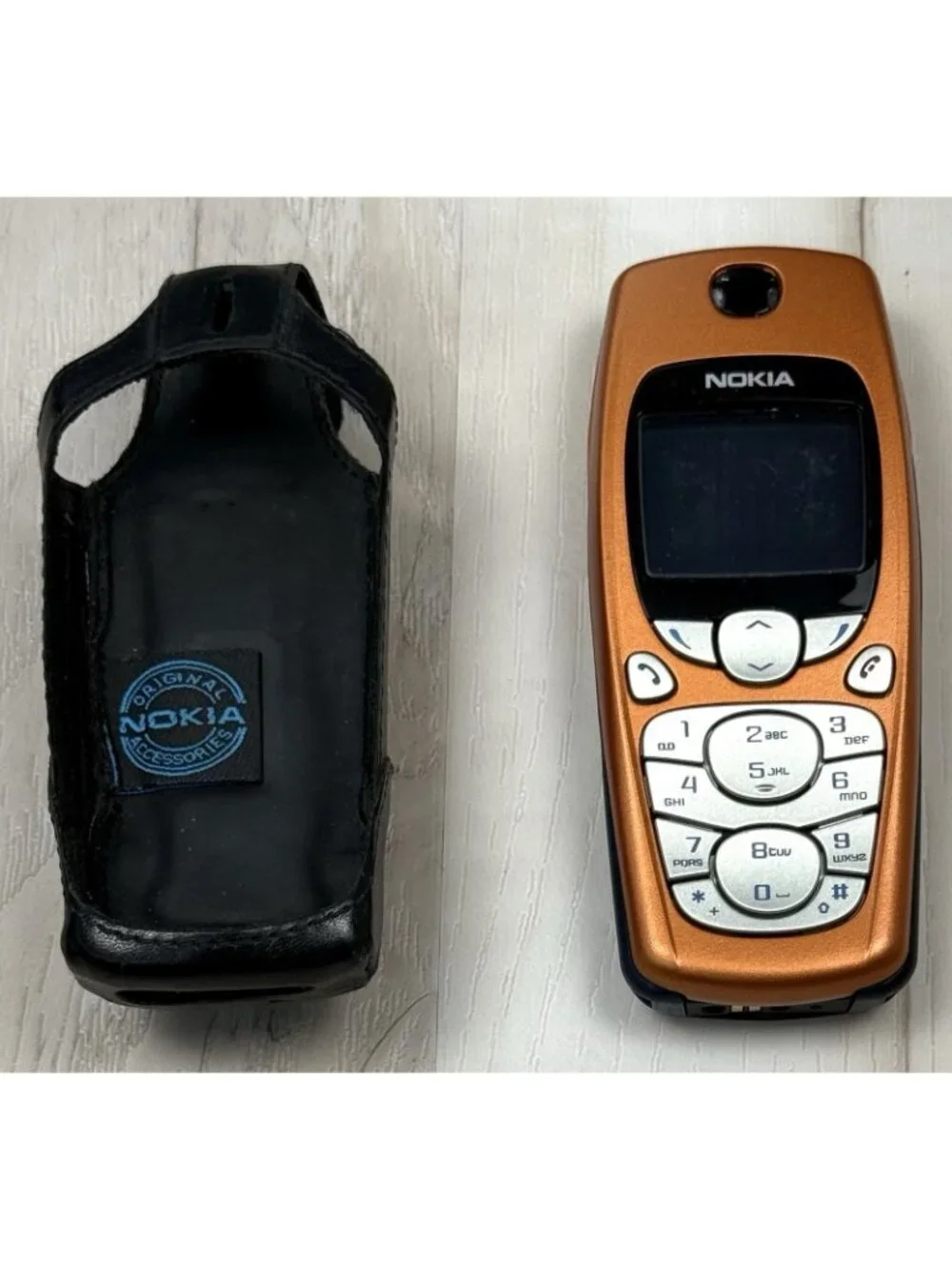 VTG 2003 NOKIA 3560 Orange Candybar Mobile CELL PHONE w/ Power Supply HTF WORKS!