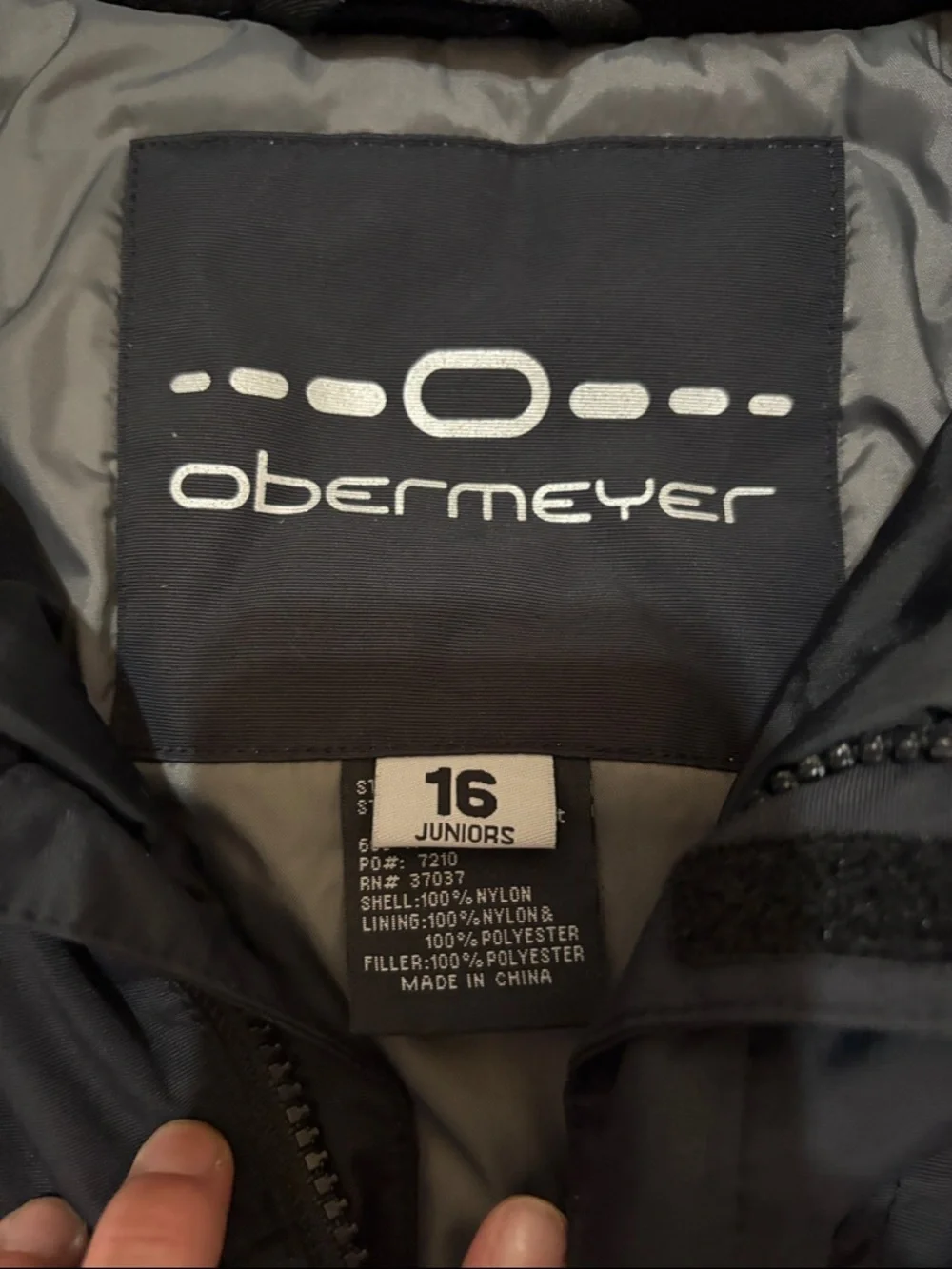 Obermeyer insulated hood chest