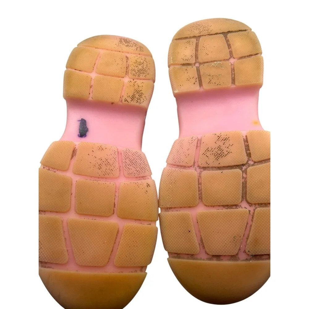 Steve Madden step out