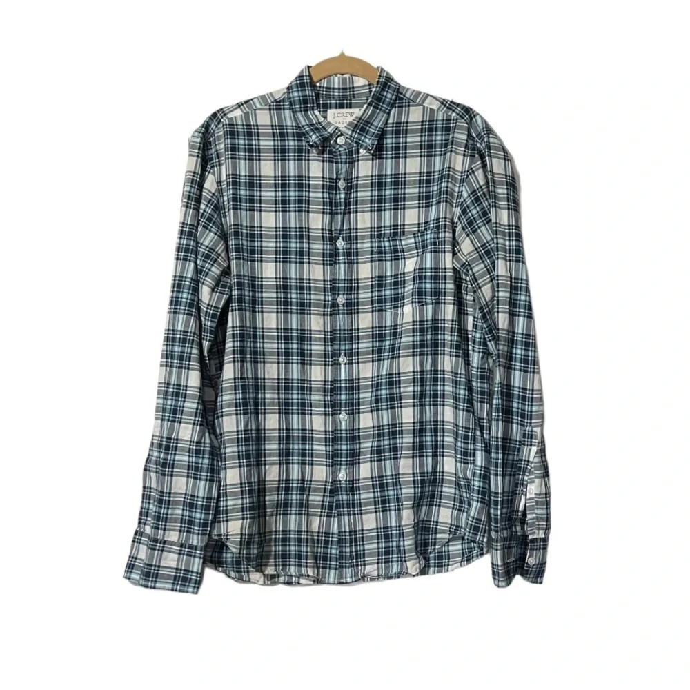 J. Crew Madras Men’s Button Down Shirt Size Medium