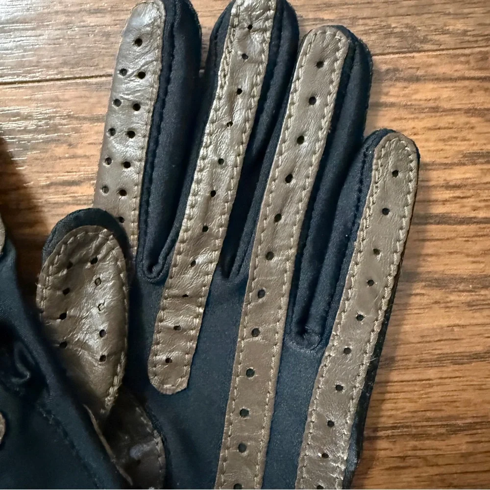 isotoner original stretch