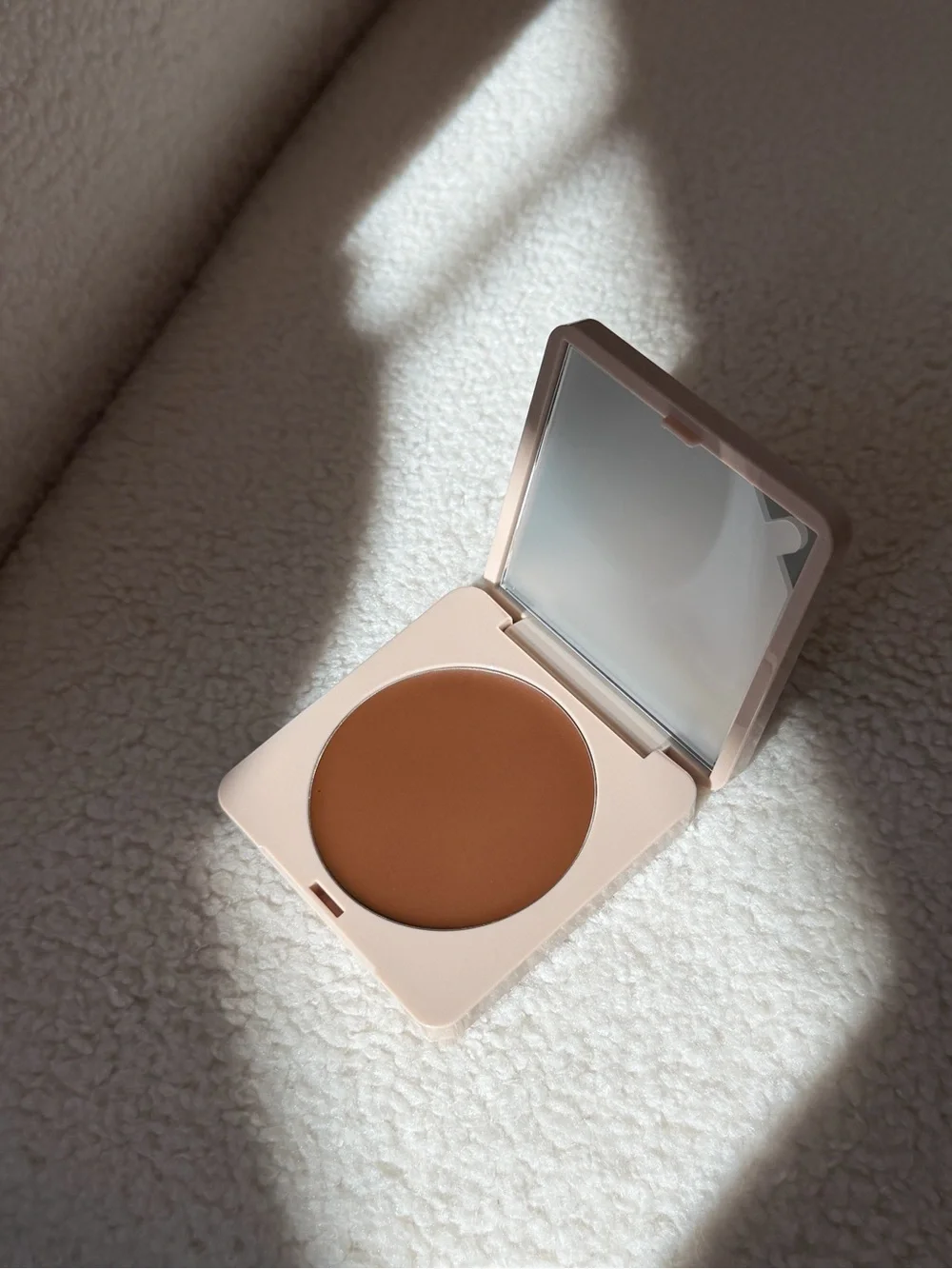 Summer Fridays Matte Bronzer Butter Balm  SHADE: HAZE