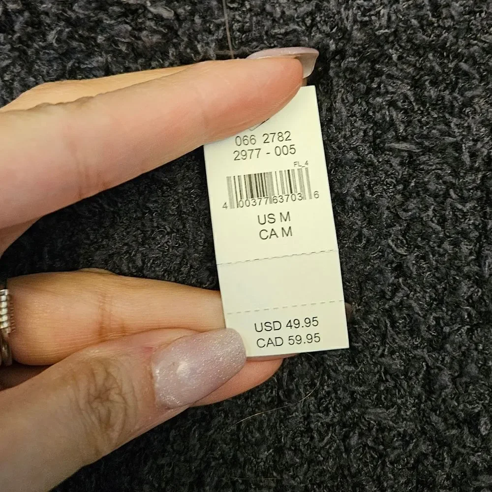 American Eagle Outfitters new tags