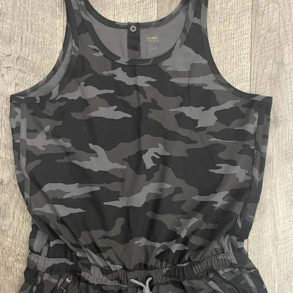 Athleta length includes bold