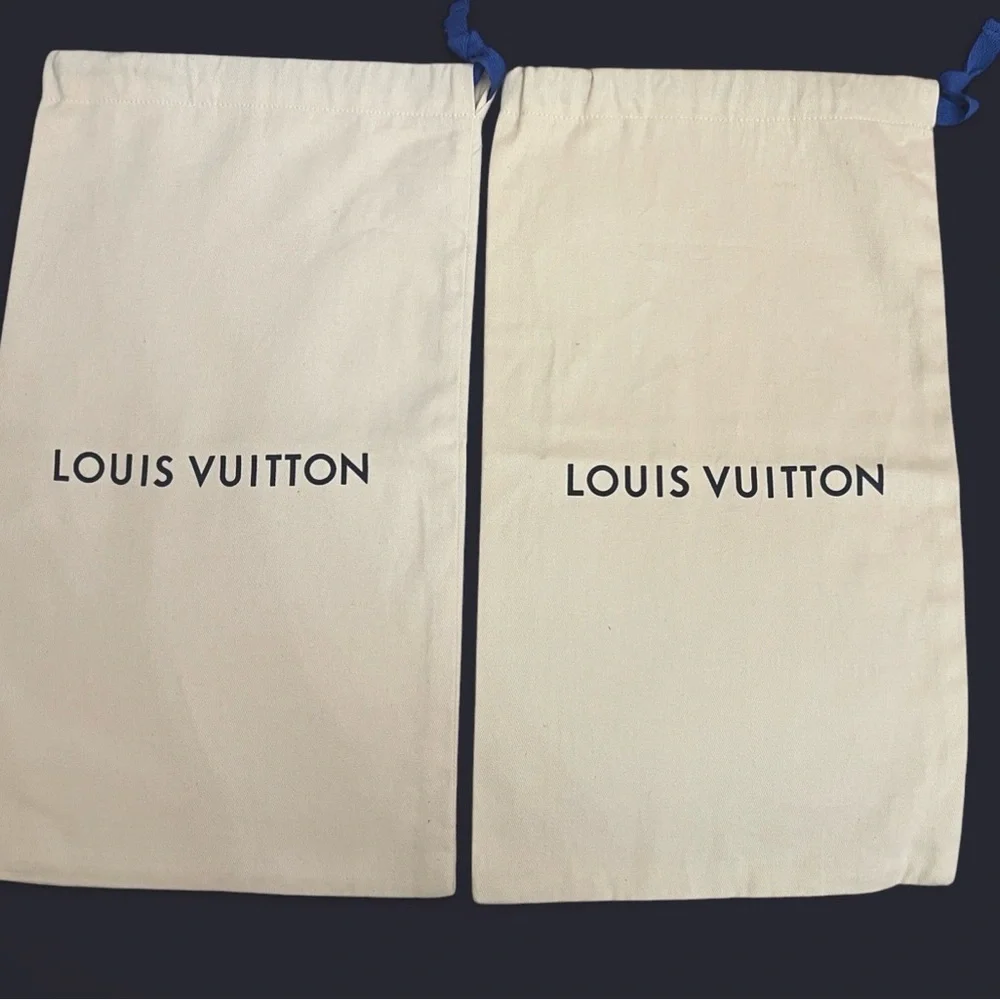 Louis Vuitton Cream Dust Bags with Blue Accents