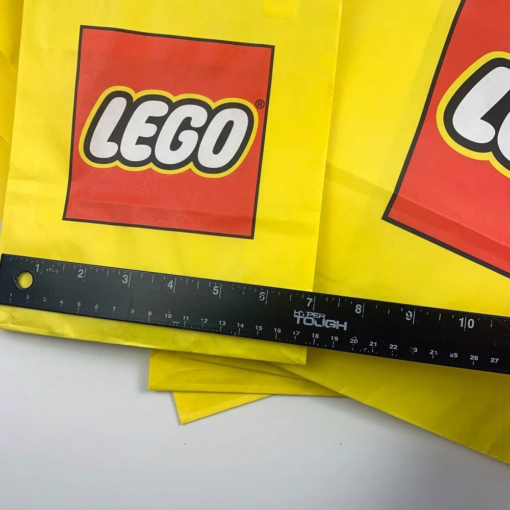 Lego classic yellow