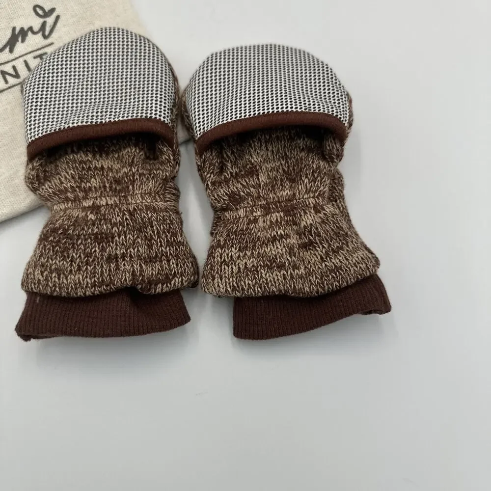 Goumi knit stay