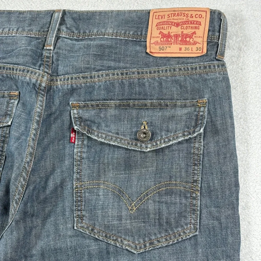 Levis levis 507