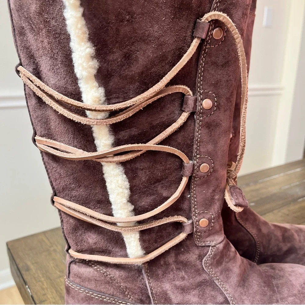 UGG genuine rubber by