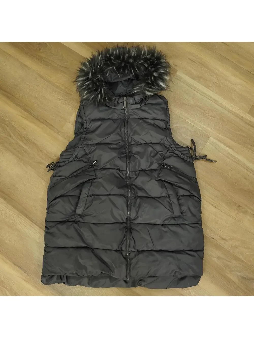 Sam Edelman Black Faux Fur Hooded Long Puffer Vest‎ XL - Outdoors, Ski trip