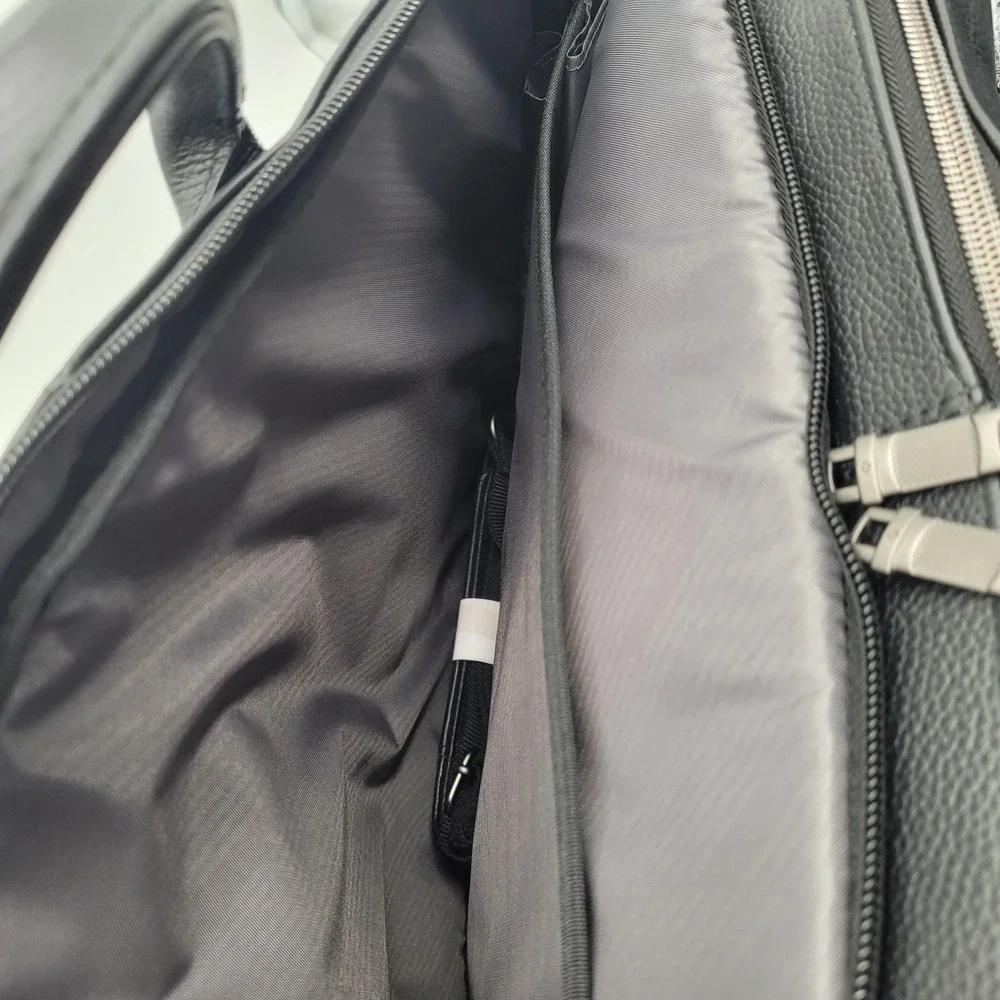 Samsonite classic leather