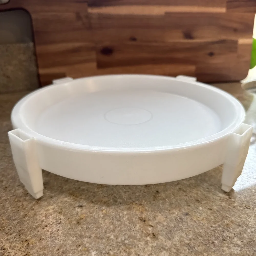 Tupperware Pie Saver #511 Divide-A-Rack Pie‎ Stacker