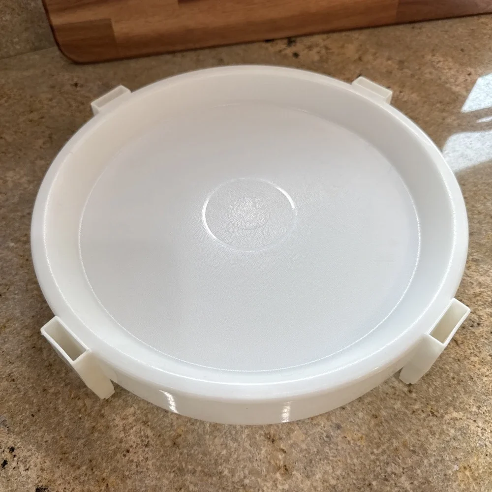Tupperware usa pie