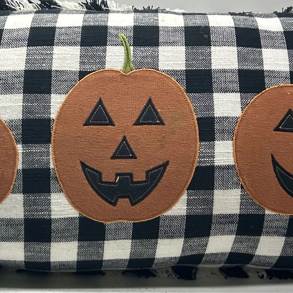 Halloween jack-o’-lantern pillow‎ 14X26 ‼️Read Desc‼️