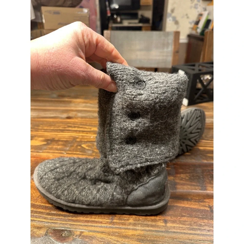 UGG sole look