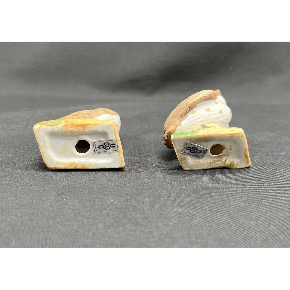 N/A pair porcelain