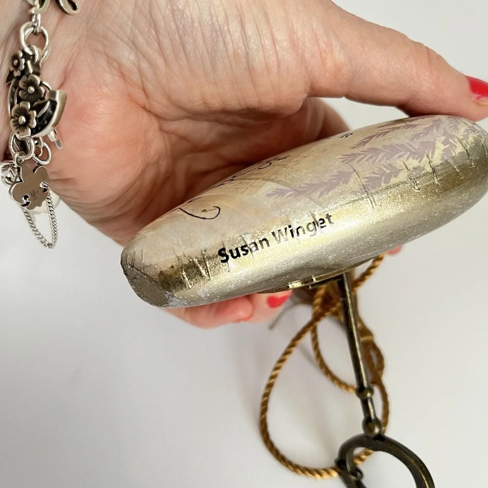N/A 80s key tassel
