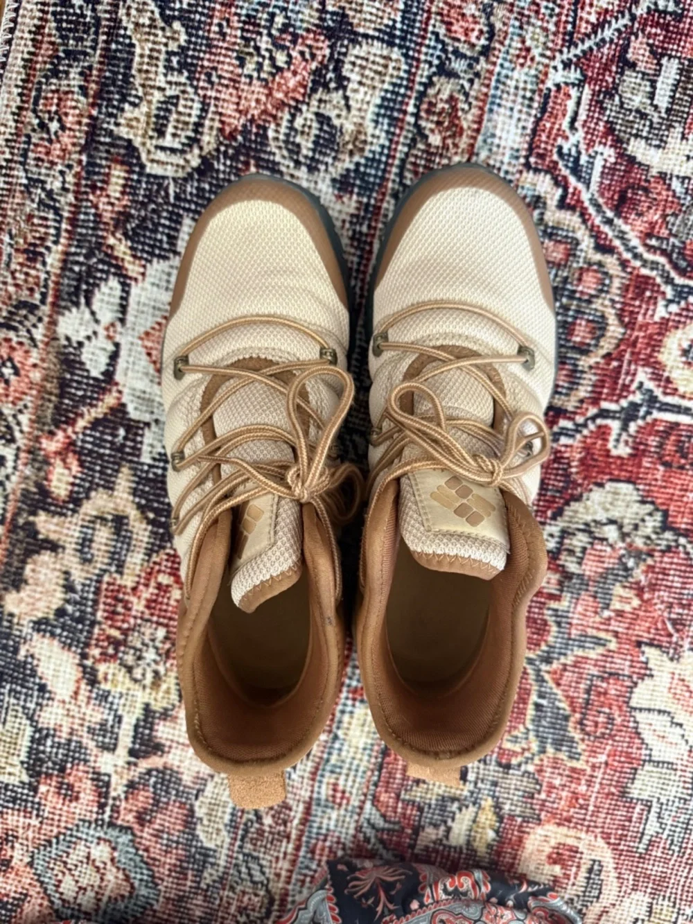 Columbia barely used