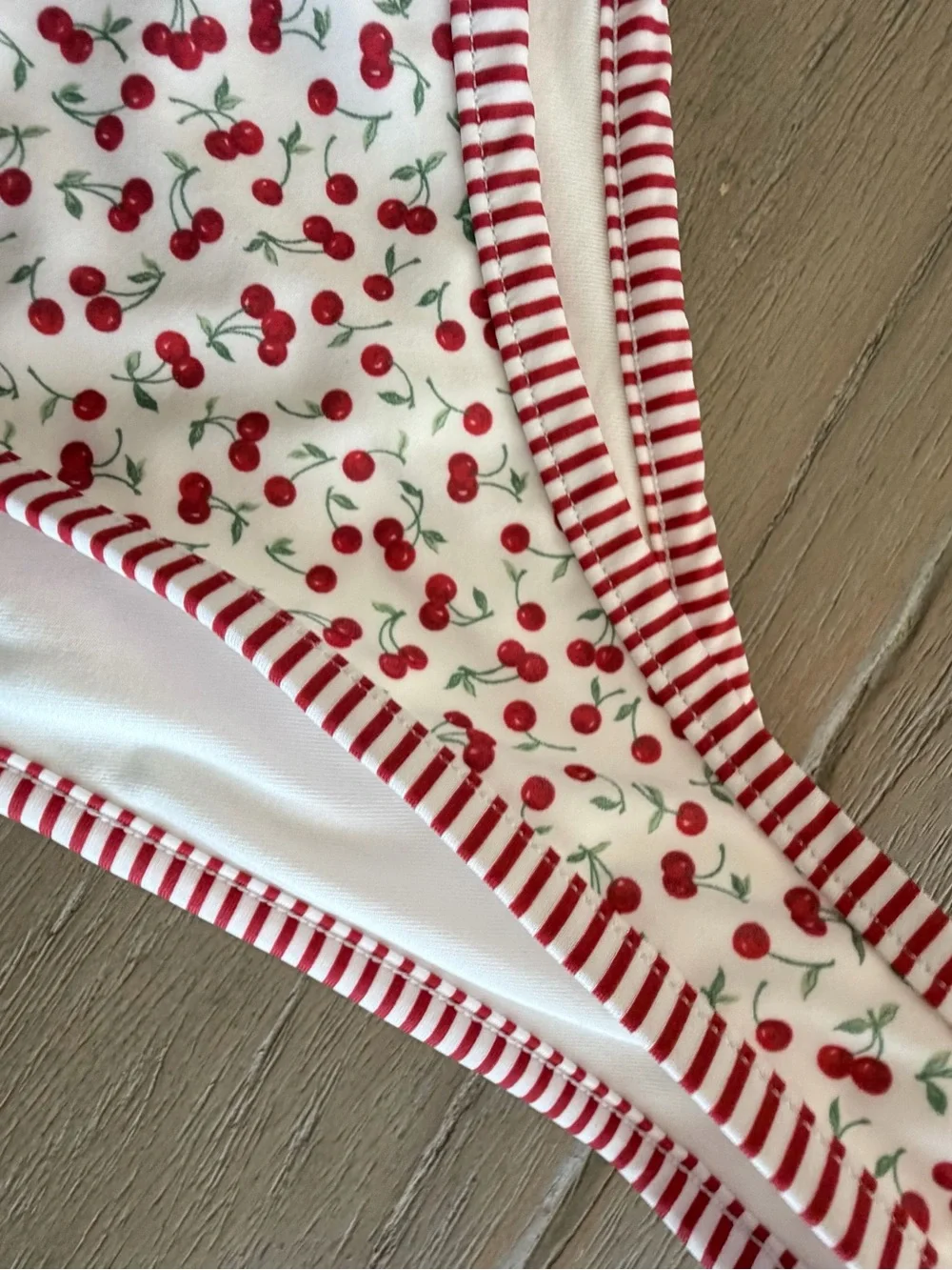 Frankies Bikinis classic low