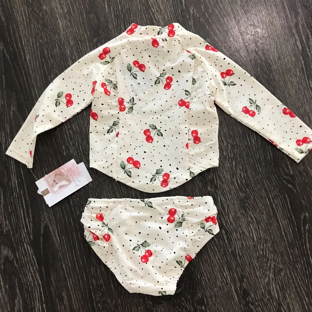 Jessica Simpson polyester nylon
