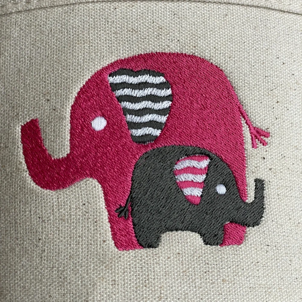 Thirty-One Elephant Embroidered Hanging Dreamkeeper Mini‎ Storage Bin