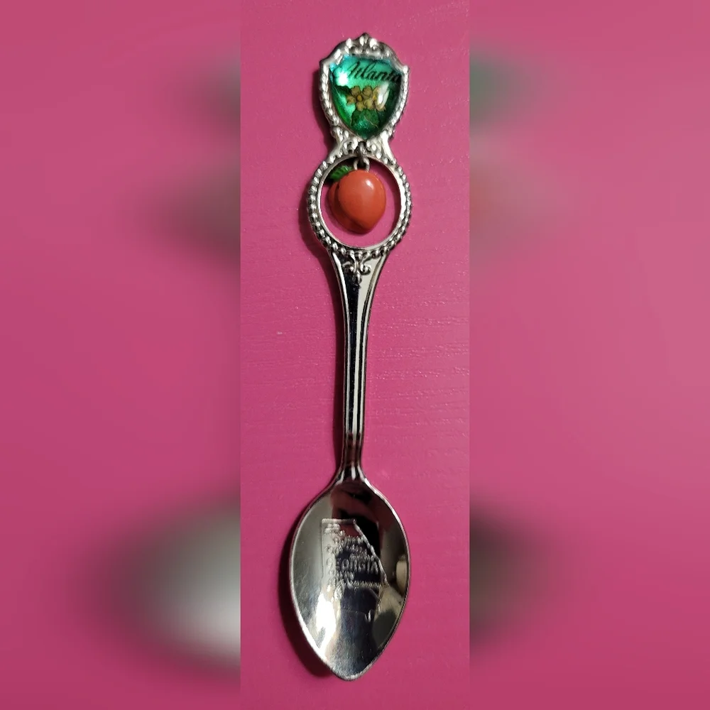 N/A souvenir spoons