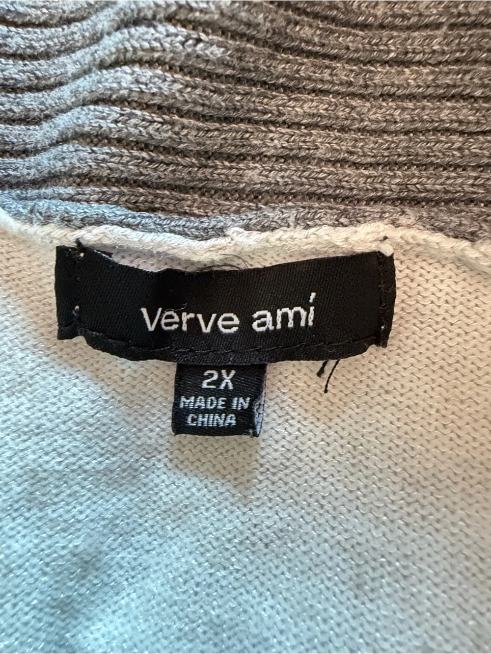 Verve Ami gray layering dark
