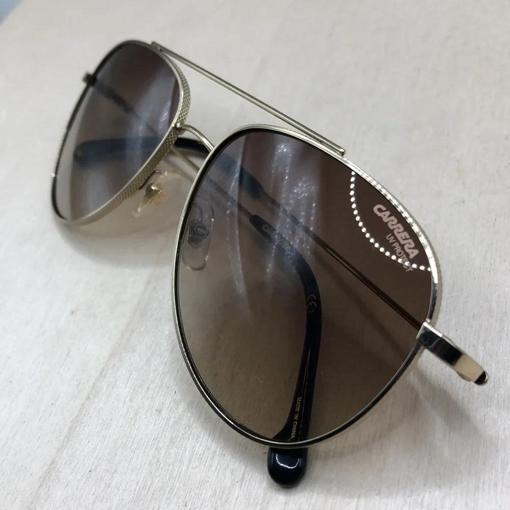 Carrera memory metal