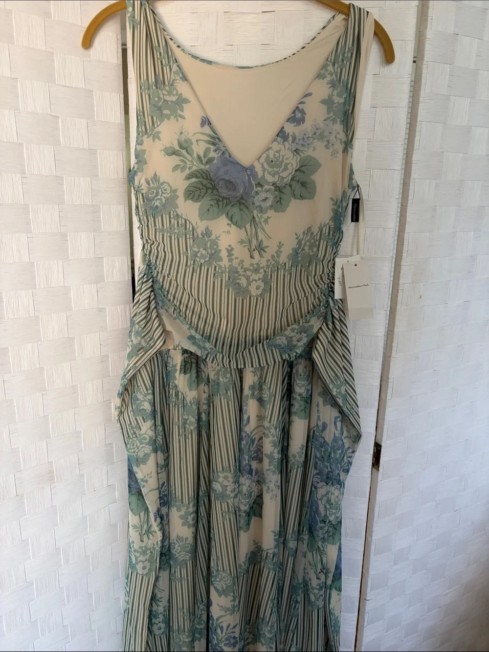 Abercrombie & Fitch flowing maxi
