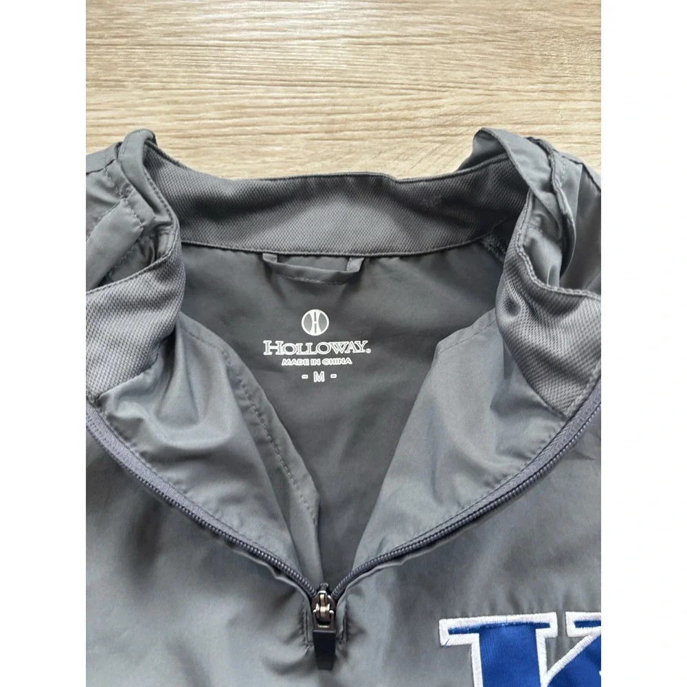 Holloway zipper left