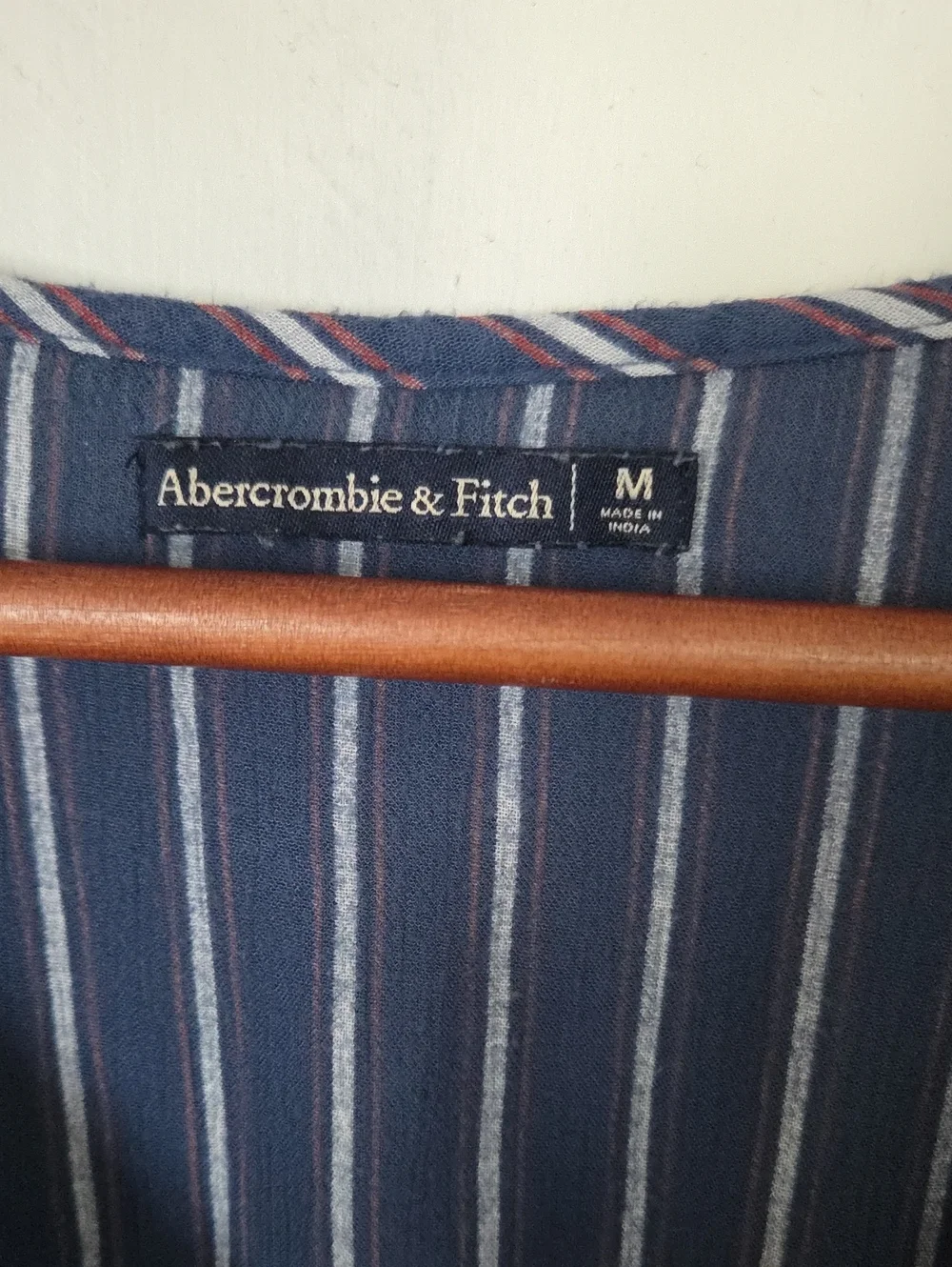 Abercrombie & Fitch gently pre