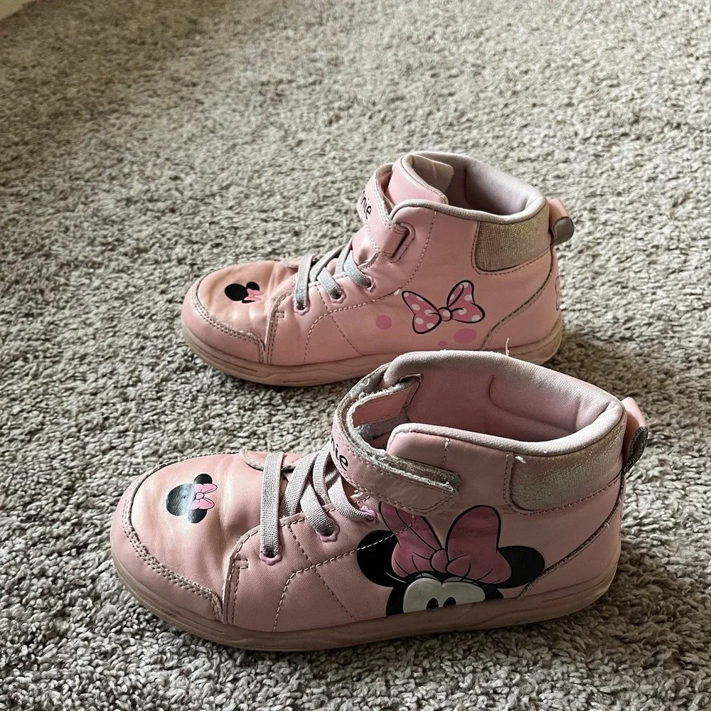 Disney product pair