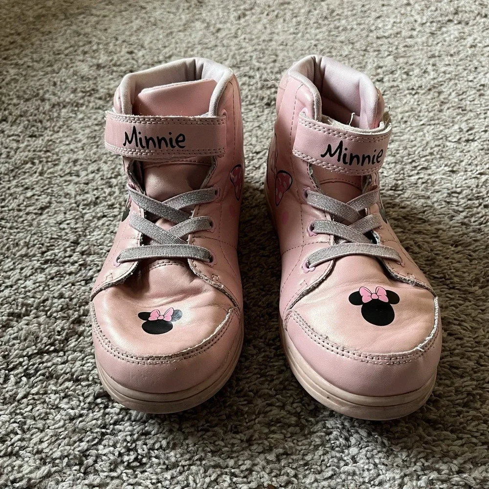 Disney product pair
