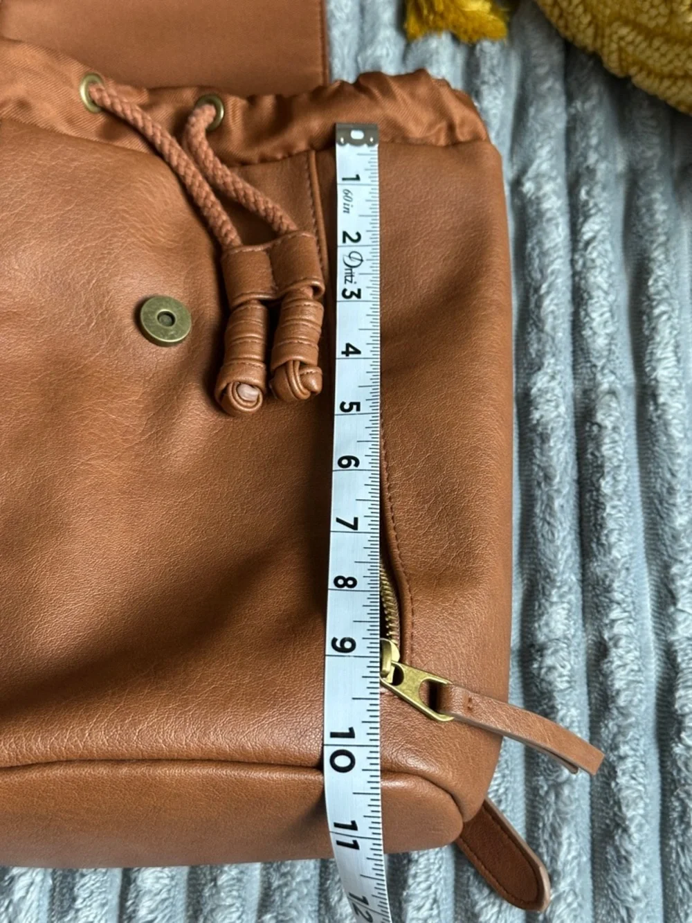 Universal Thread stylish brown