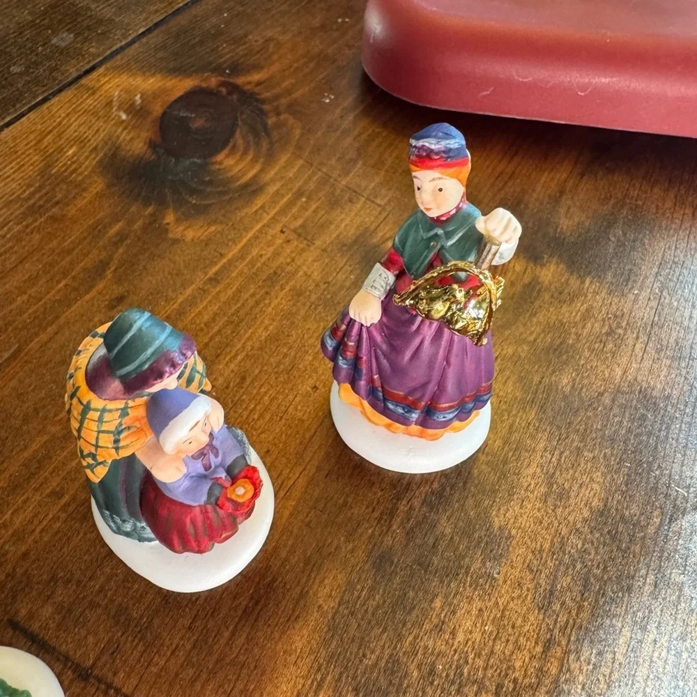 Department 56 set charming